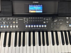 Yamaha PSR SX 600